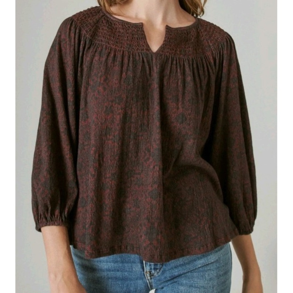 Lucky Brand Burgundy Floral Peasant Blouse Medium Boho Smocked Yoke Top